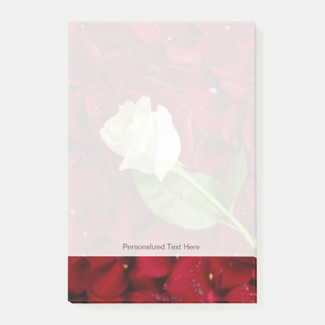 Vit ros på röda Petals Post-it Block (Framsida)