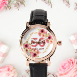 Vit rosa blommigt guld-geometrisk för femtioårsdag armbandsur<br><div class="desc">Ett trendig tittar på en 50-årsgåva. Med ett faux guld hexagon geometriskt utformat ram. Dahlia-blommor i rosa,  kräm och korall. Vit bakgrund. Mallar för namn,  50 år och ett datum. Födelsedatum eller födelsedatum i party. Burgundy och korall färgad brev.</div>