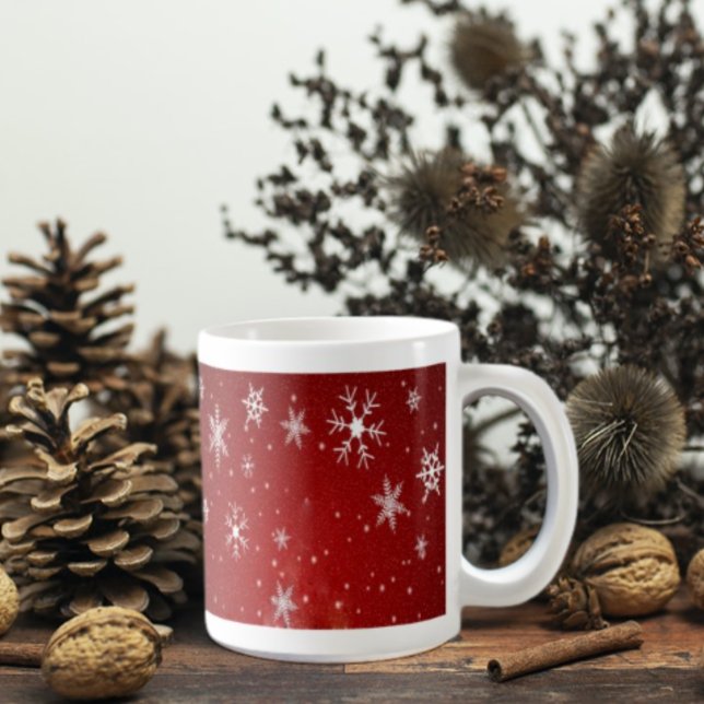 Vit Snöflingor med röd bakgrund Kaffemugg (Skapare uppladdad)