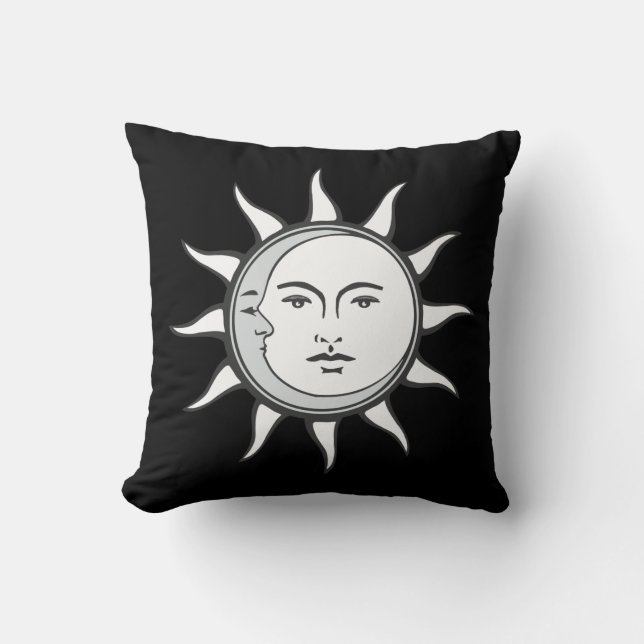 Vit sol och silvermåne på svart kudde (Framsida)