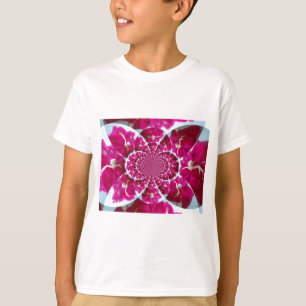 Vit spider på en vacker Röd ros T-shirt