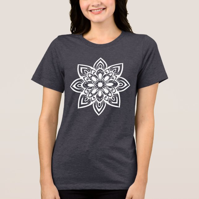 Vit stjärnig stjärtfenad Mandala T Shirt (Framsida)