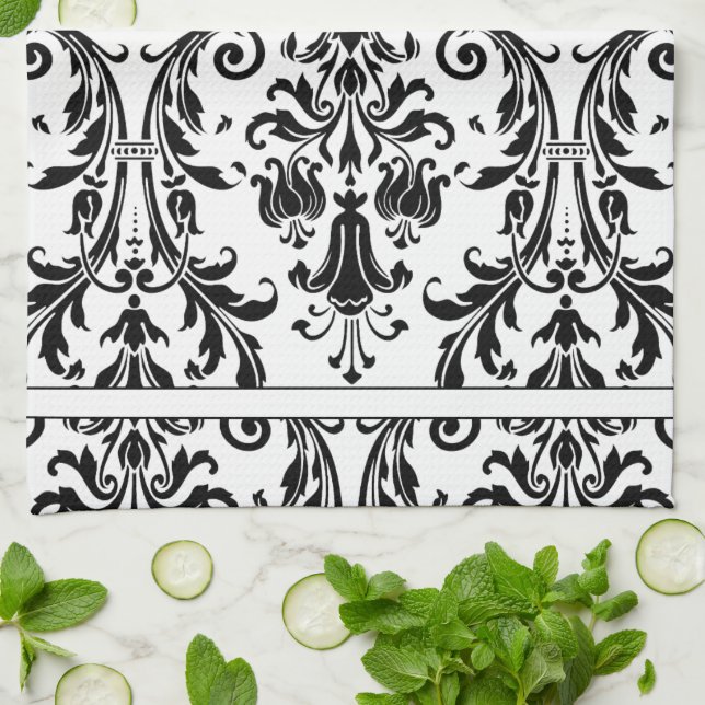 Vit svart Blommigt Swirl Damask Monogram Kökshandduk (Vikta)