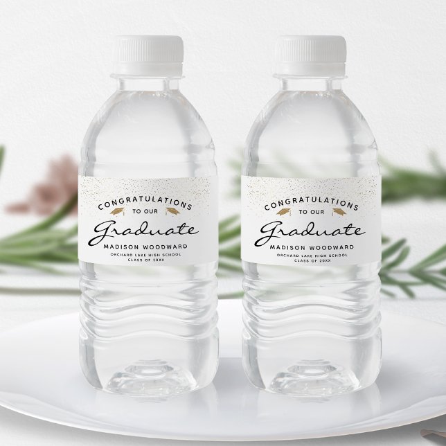 Vit svart skript Guld Caps Studenten Vattenflaskor Etikett (Skapare uppladdad)