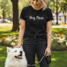 Vit T-Shirt med texten Dog Mom - Est. år
