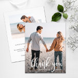 Vit text Bröllop Photo Tack<br><div class="desc">Liten 4, 5-tums x 5, 6-tums prisvärd papper innehåller ditt foto, Tacken ord och namn i chic med tackkort på baksidan. 110 lb pappert och ditt val av 3 storlekar. **VITA ENVELOPES ÄR FRIVILLIGA PÅ ORDERSIDAN. Se till att kontrollera din beställning dubblan innan du lägger till den i din kundvagn...</div>