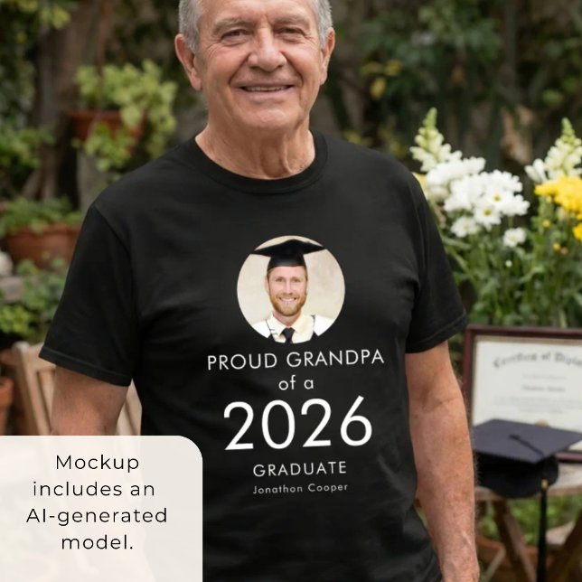 Vit text Foto Stolt farfar till 2026 års examen T Shirt (Skapare uppladdad)