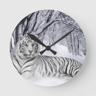 vit+tiger+gåvor rund klocka