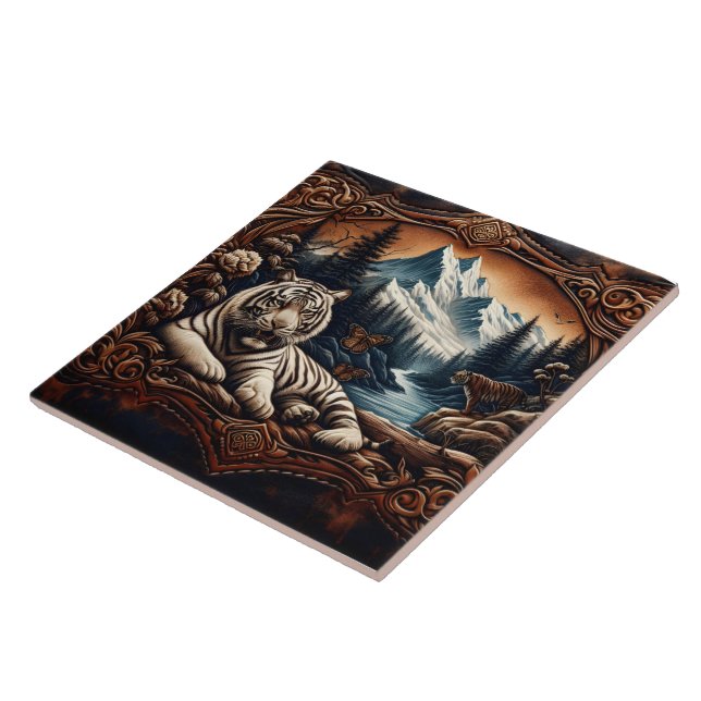 Vit, tigerfixering vid bergsström kakelplatta (Sidan)