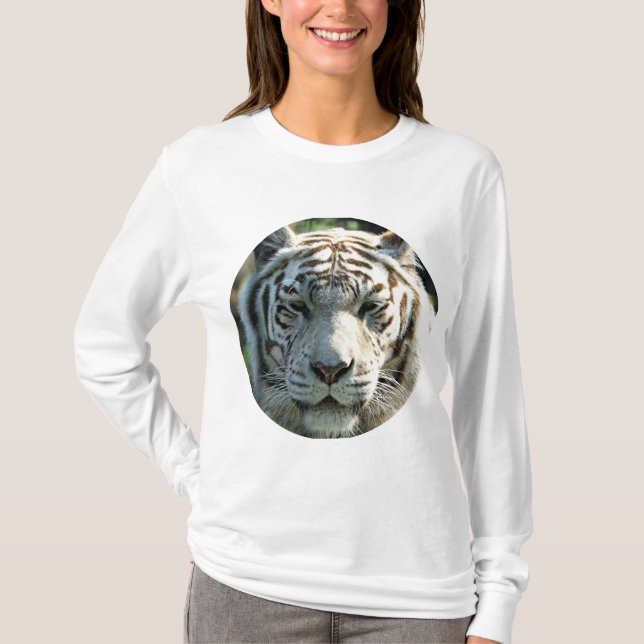 Vit tigerporträtt med mjuka bruna markeringar t-shirt (Framsida)