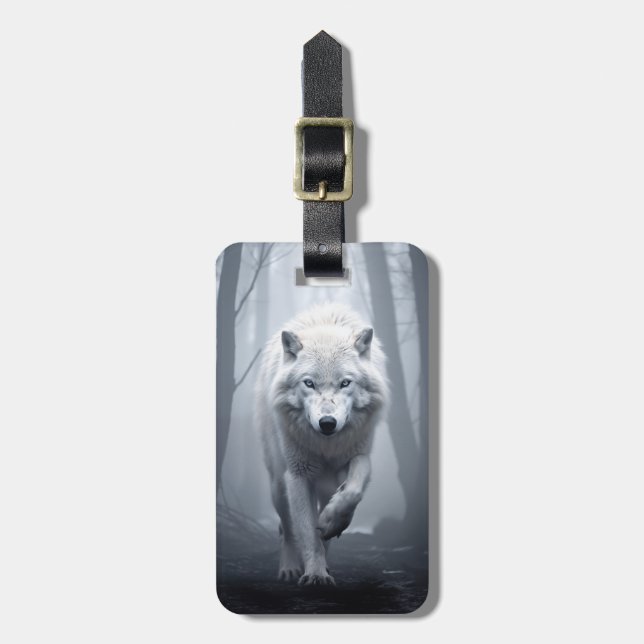Vit Varg i Foggy Forest Bagagebricka (Vertikal Framsida)