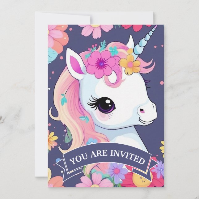 Vita Baby Unicorn med blommor Inbjudningar (Framsida)