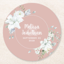 Vita blommor i vattenfärgsromantisk blommigt bröll underlägg papper rund