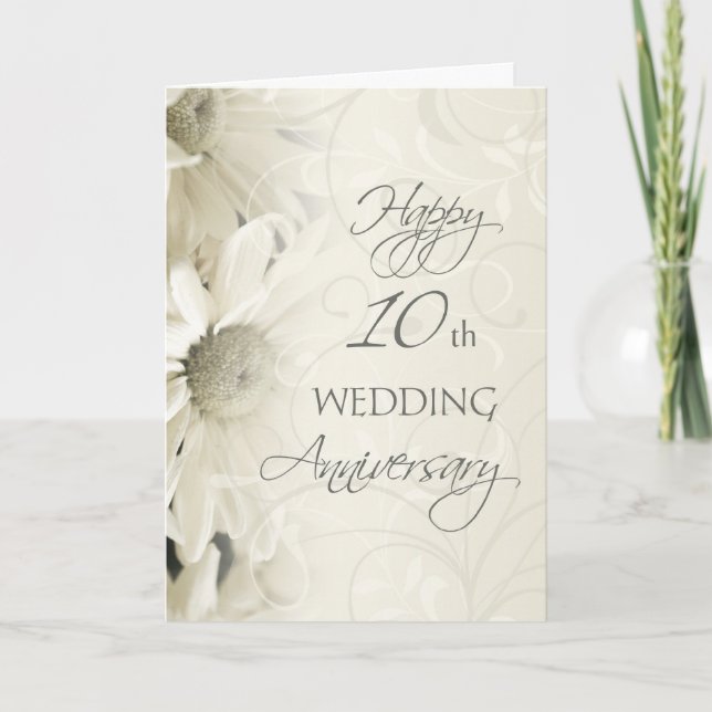 Vita blommor Lycklig 10-års bröllopsdag Gratulatio Kort (Framsida)