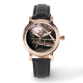 Vita bron armbandsur