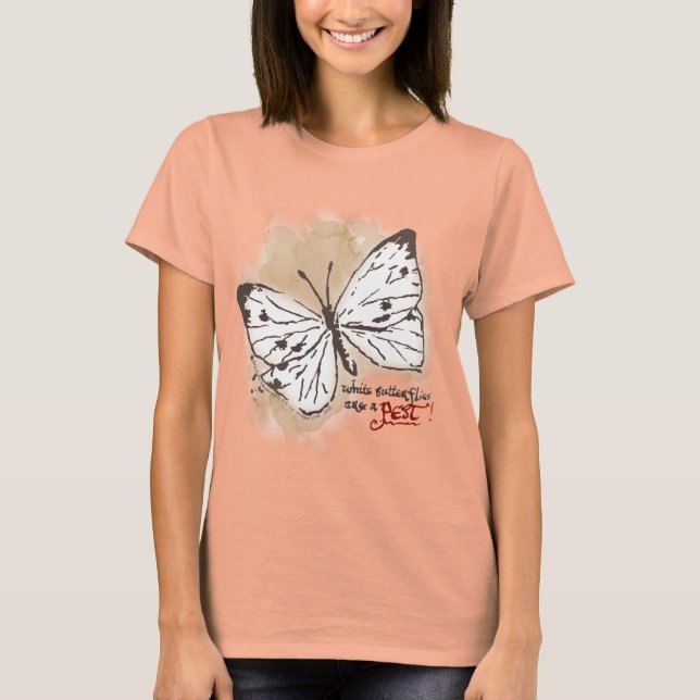 Vita Butterflies är ett plåster Tee Shirt (Framsida)