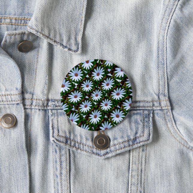 Vita Daisyn Mönster Knapp (In Situ)