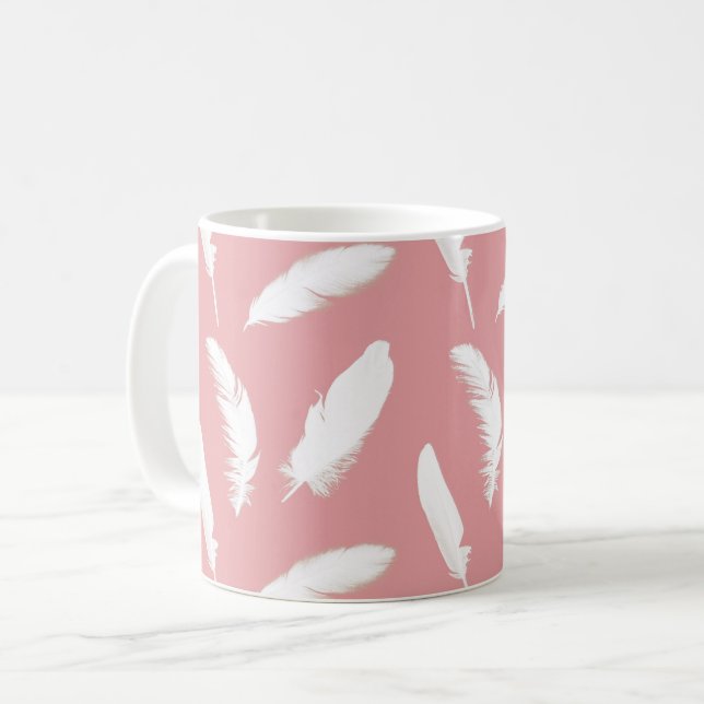 Vita fjädrar på Snäckans Rosa Kaffemugg (Framsida vänster)