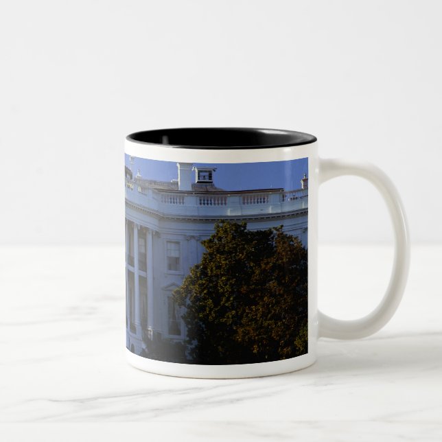 Vita huset Två-Tonad mugg (Höger)