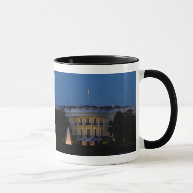 Vita julhuset på natten i Washington DC Mugg (Höger)