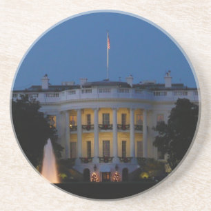 Vita julhuset på natten i Washington DC Underlägg Sandsten