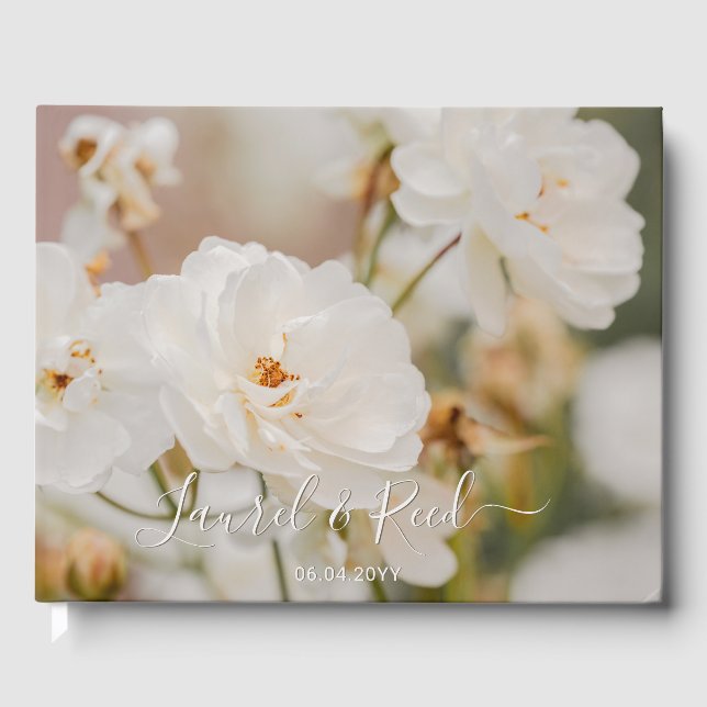Vita Korbin Rosblommor Foto Bröllop Gästböcker (Framsida)