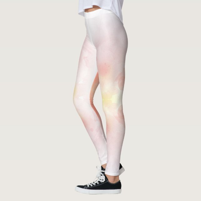 Vita leggings med diskreta rosa och gula pastellfä (Vänster)