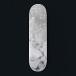 Vita Marble Ombre (grottan Silver) Mini Skateboard Bräda 18,5 Cm<br><div class="desc">Denna chic och glamorösa utformning är perfekt för trendiget och snyggten. Den visar en faux tryckt glatt silver glitter-sekvin och vit med svart marmorsten mönster ombre-gradient. Det är modernt, giftigt, söt och coola.***ANMÄRKNING OM VIKTIG UTFORMNING: Om du vill ha en anpassad design-begäran, till exempel matchande produktbegäranden, ändringar i färg, placeringsändringar...</div>