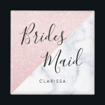 Vita marmor och bridesmaid ro guld glitter magnet<br><div class="desc">Utformning av snyggten i faux ro guld glitter och vit marmor.</div>