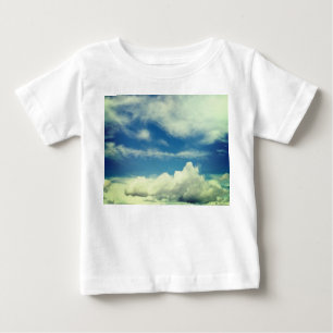 Vita moln på blå himmel t shirt
