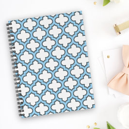 Vita och Baby blue trellis, Lattice, Quatrefoil Anteckningsbok