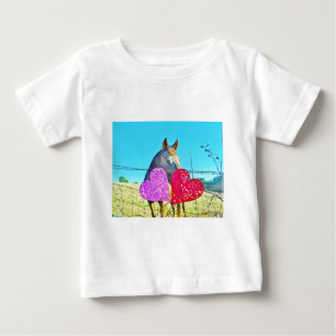 Vita och bruna Valentine Hearts Tee Shirt