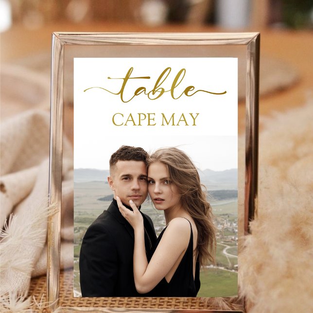 Vita och Guld Bröllop fotokort för Bordsnummer (Wedding Travel Destination Name Photo White Gold Table Number)