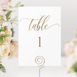 Vita och Guld moderna minimalistiska Bordsnumret<br><div class="desc">Hjälp dina gäster att hitta bord med eleganten, det moderna vita bordsnumret och guldet. Dubbla-sidiga kort. Rymden runt ge är fri att använda en bord-innehavare eller ram. Attraktiv "bord" i modern handskriven kalligrafi i faux-guld-folie. Bakgrund färg i vitt, som kan ändras till ett annat färg genom att du redigerar designen...</div>