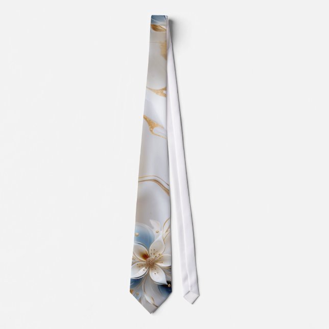 Vita och ljusblå Silky Flowers på ett Silke-utseen Slips (Framsida)