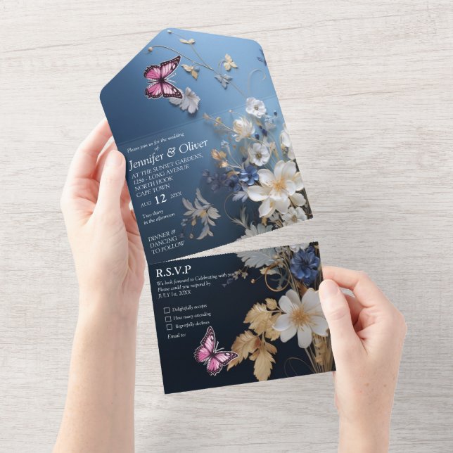 Vita och ljusblå Silky Flowers på Mörk blått (Avrivbar del)