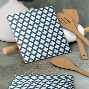 Vita och marinblå trellis, Lattice, Quatrefoil Kakelplatta