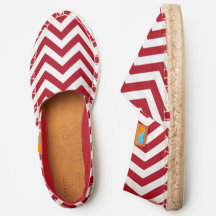 Vita och Mörk Red Chevron Rand