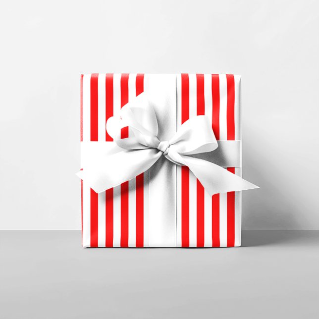 Vita och röda Rand Presentpapper (White and Red Stripes Wrapping Paper)