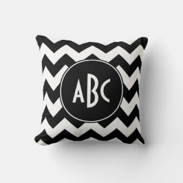 Vita och svarta Chevron Monogram Kudde