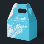 Vita palmblad på blåa Gavel Presentlådor<br><div class="desc">Presentlådor med vita palmblad på en blå bakgrund. Perfekt för alla fester,  födelsedagsfester,  möhippor,  förlovningsfester,  pensionsfester,  bröllop och mer. Klicka på Anpassa för att ändra bakgrundsfärg,  typsnitt och lägga till text. Se inbjudningar och Matchande artiklar i vår butik ---> http://bit.ly/2UyWIVj <---</div>