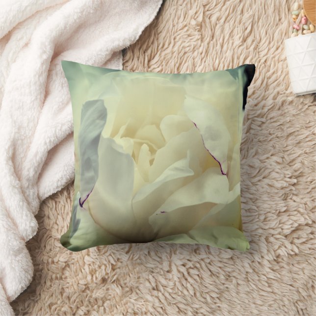 Vita Peony Blommiga Kronblad Kudde (Filt)