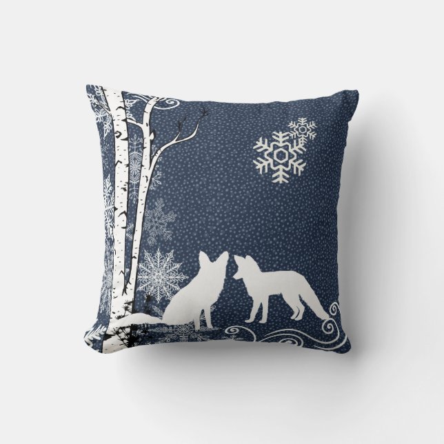 Vita rävar i Winter Birch Forest Dekorativ kudde (Framsida)