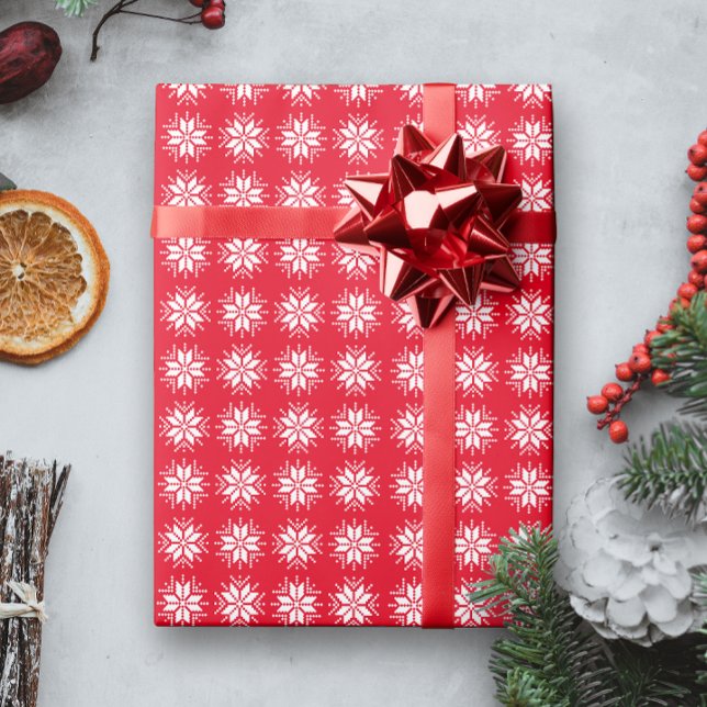 Vita rödnordiska sötare Snowflake Mönster Presentpapper (Skapare uppladdad)