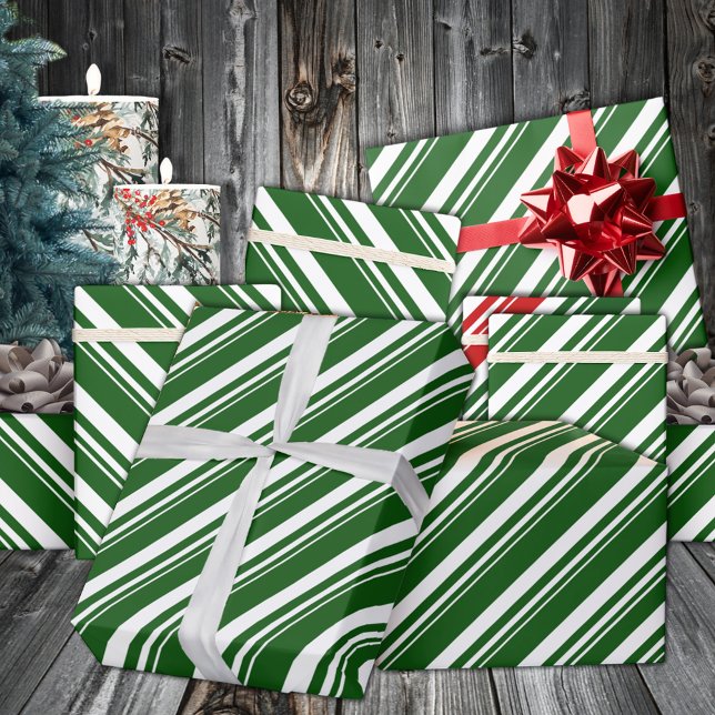 Vita skogsområdet Grönt Candy cane Rand Helgdag Presentpapper (White Forest Green Candy Cane Stripe Holiday Wrapping Paper in 6 and 15 foot long 30 inch tall rolls)