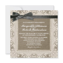 Vita spetsar svart band & juteklint bröllopsinbjud