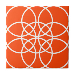 Vita Spiral-cirklar på Bright Orange Kakelplatta