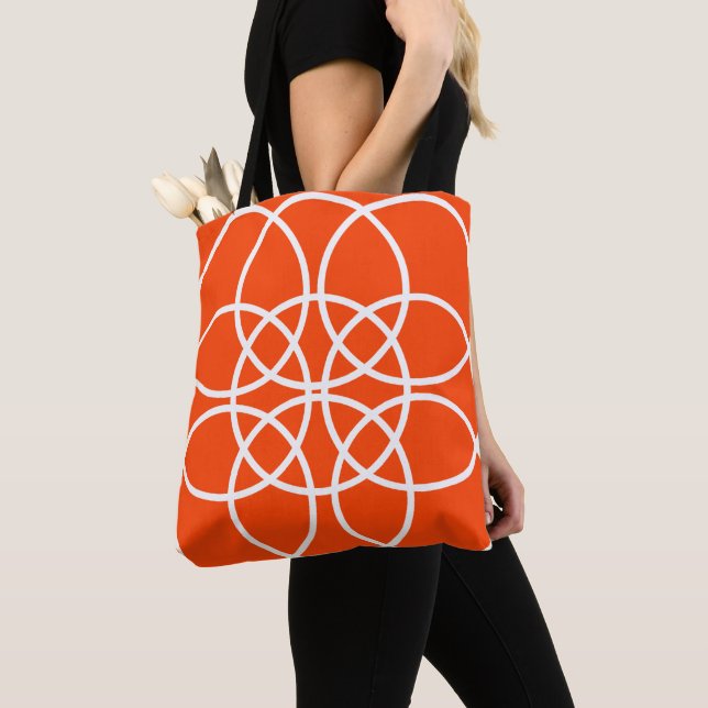 Vita Spiral-cirklar på Bright Orange Tygkasse (Närbild)