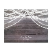 Vita strängljus & rustik träd Save the Date