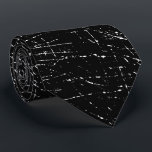 Vita streck på svart slips<br><div class="desc">En svart slips med många vita repor På den här slisten kan bakgrunden inte ändras</div>